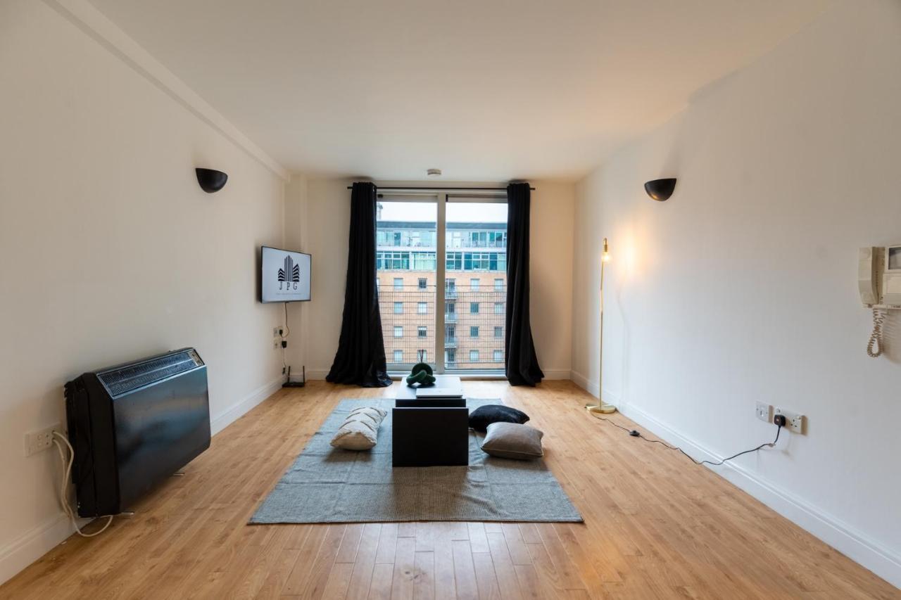 Jpg Theatre Suite - High Floor Mcr Luxe Apartment W Balcony Canal Views Manchester Exterior photo